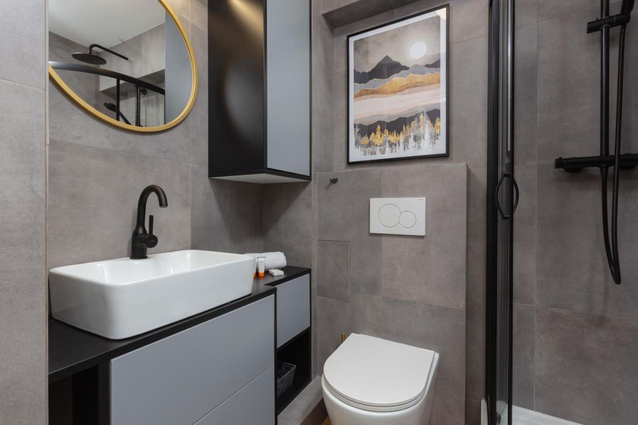 City Center Apartment Near The Vistula By Noclegi Renters วอร์ซอ ภายนอก รูปภาพ