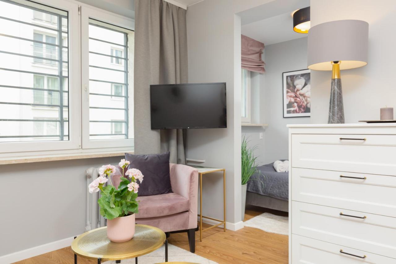 City Center Apartment Near The Vistula By Noclegi Renters วอร์ซอ ภายนอก รูปภาพ