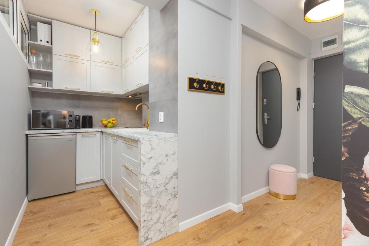 City Center Apartment Near The Vistula By Noclegi Renters วอร์ซอ ภายนอก รูปภาพ
